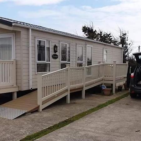 Privately Owned Stunning Caravan Seawick Holiday Park St Osyth Jaywick Sands 외부 사진